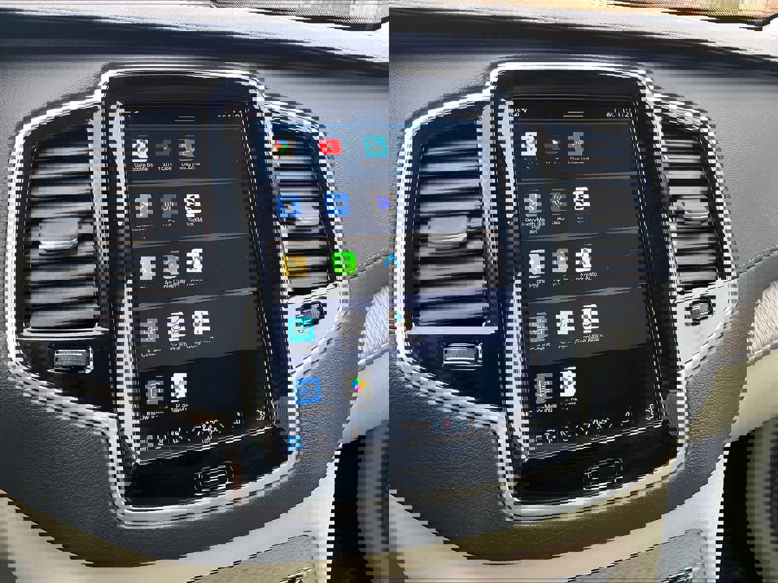 Used 2023 Volvo XC90 T8 Ultimate w/ Protection Package Premier image 35