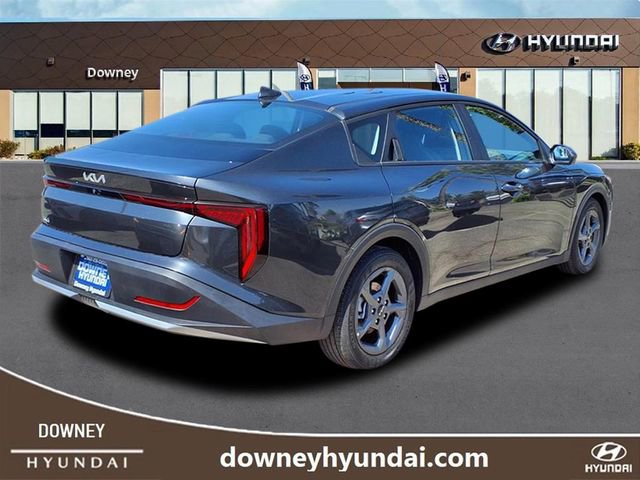 Used 2025 Kia K4 LXS image 4