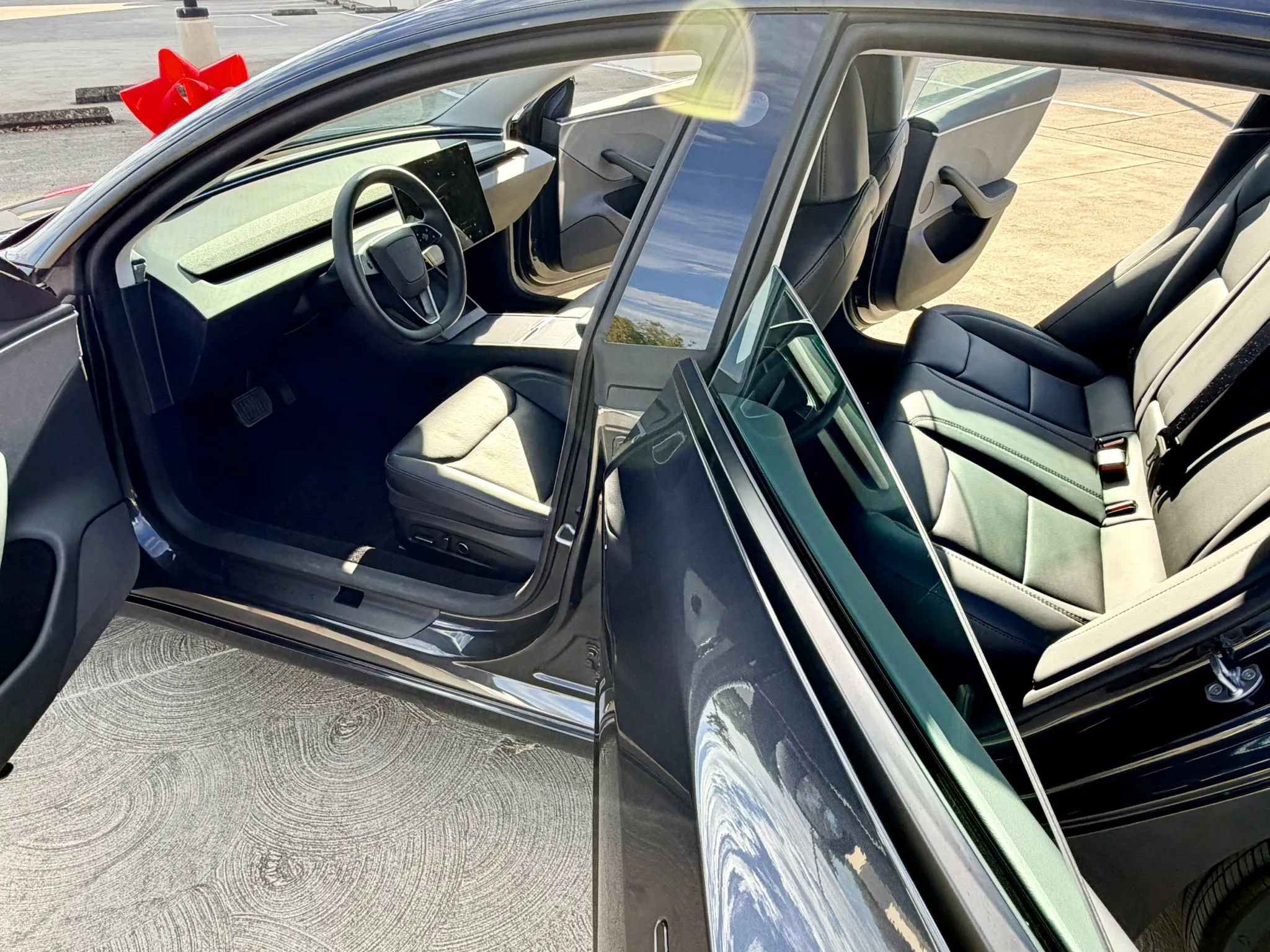 Used 2025 Tesla Model 3 Long Range RWD image 56