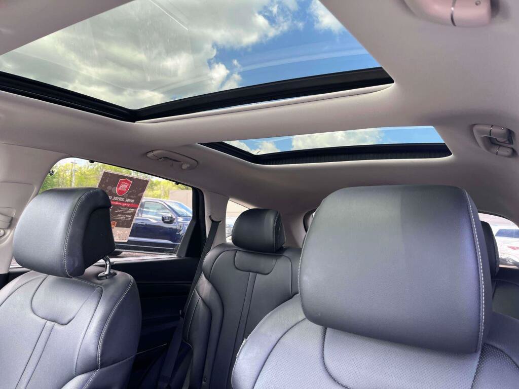 Used 2021 Genesis GV80 2.5T AWD/4WD image 5