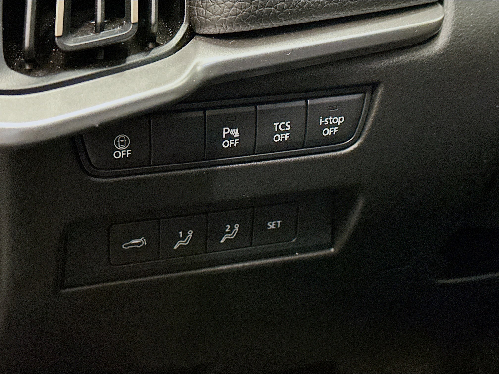 Used 2025 MAZDA CX-90 3.3 Turbo w/ Premium Sport Pkg image 17