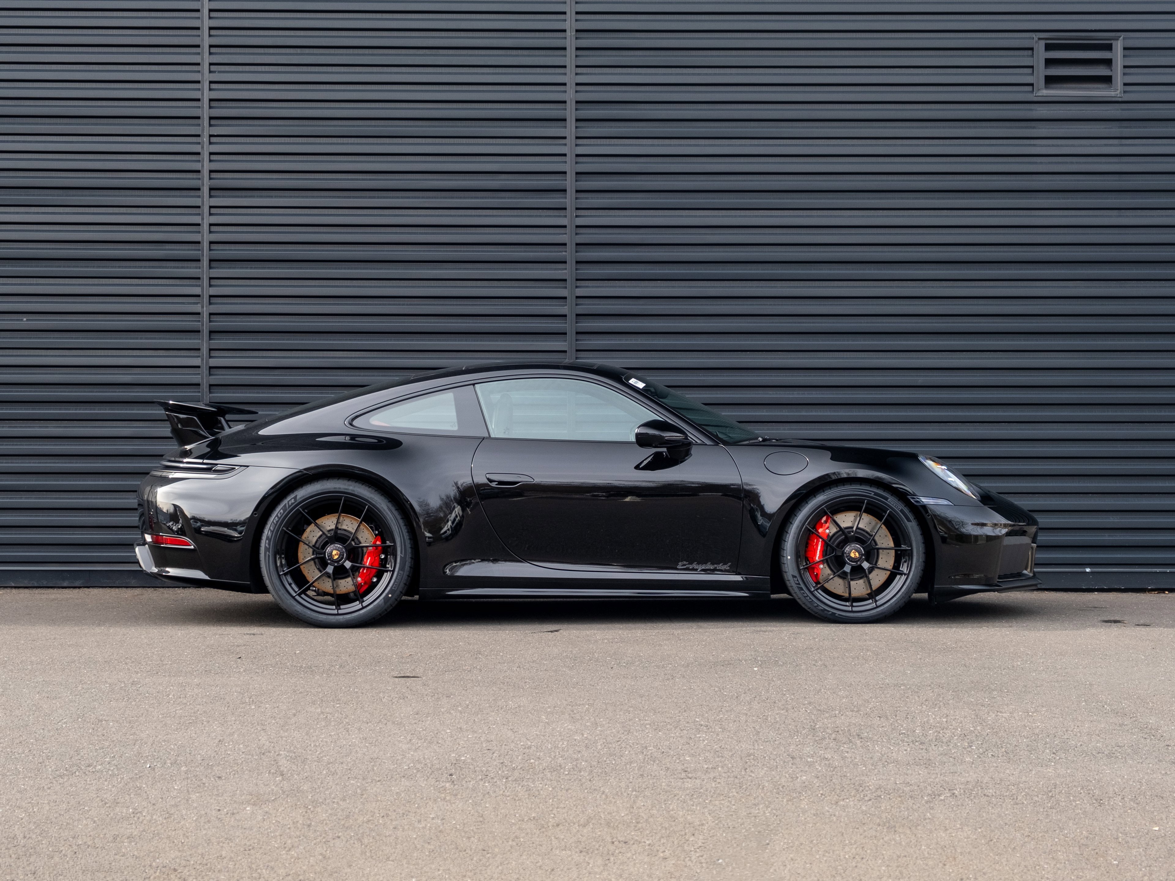 New 2026 Porsche 911 Carrera 4 GTS image 9