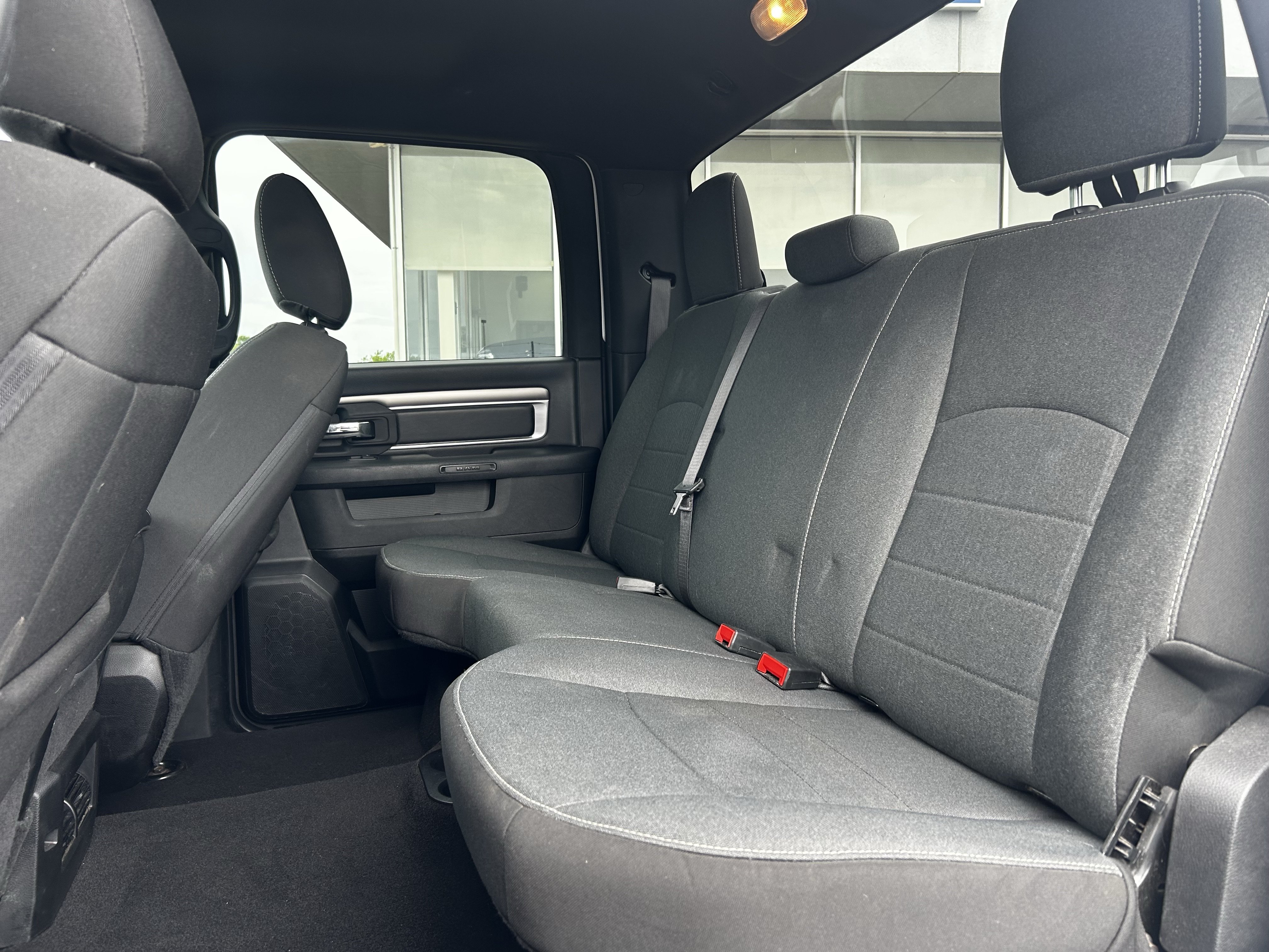 Used 2024 RAM 1500 Warlock AWD/4WD image 22