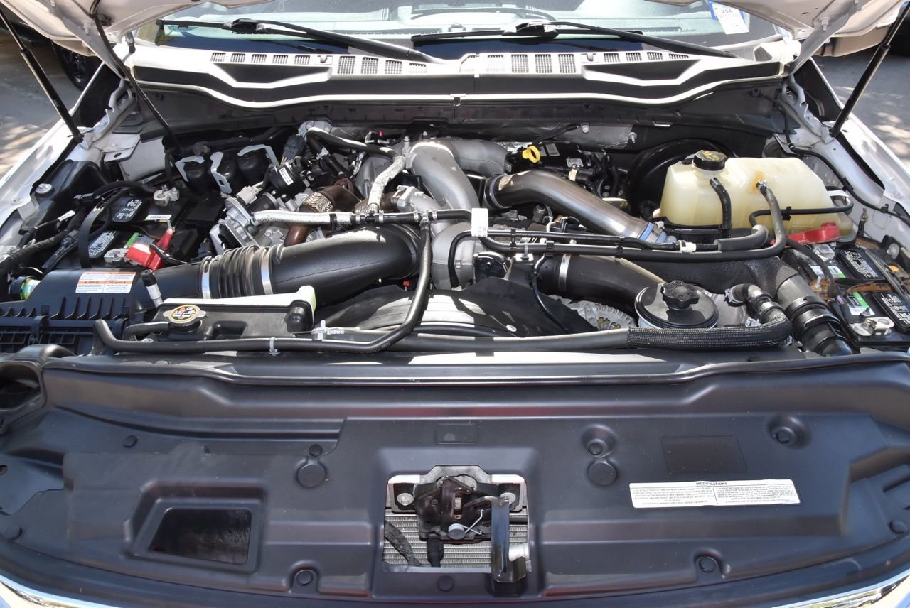 Used 2021 Ford F250 Lariat w/ Lariat Value Package image 40