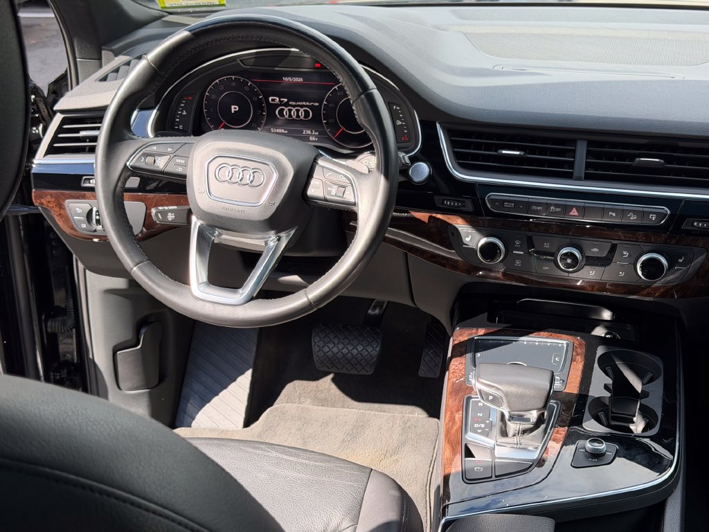 Used 2017 Audi Q7 3.0T Premium Plus w/ Premium Plus Package AWD/4WD image 20