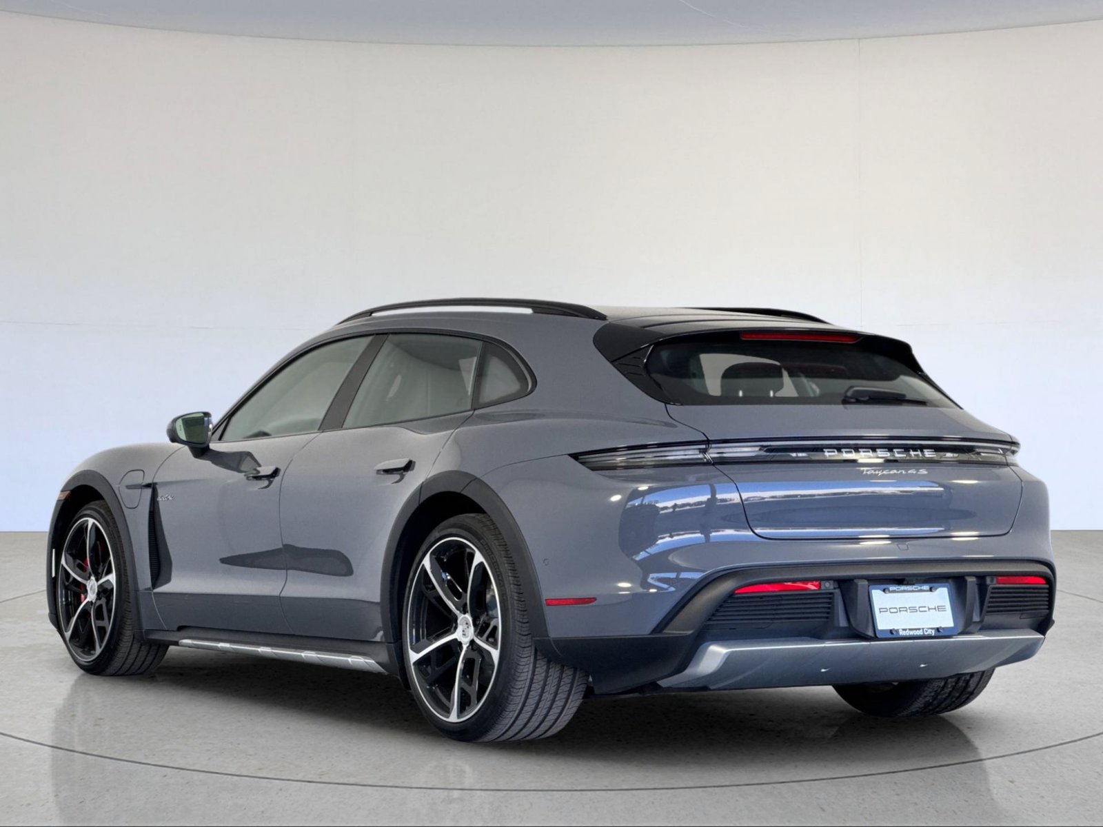 New 2026 Porsche Taycan 4S AWD/4WD image 3