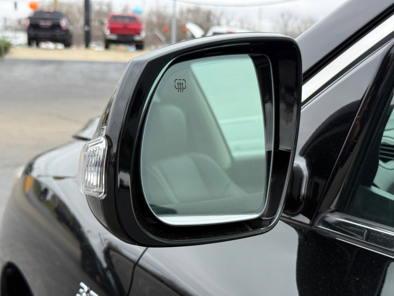 Used 2019 INFINITI QX60 Luxe w/ Essential Package AWD/4WD image 40