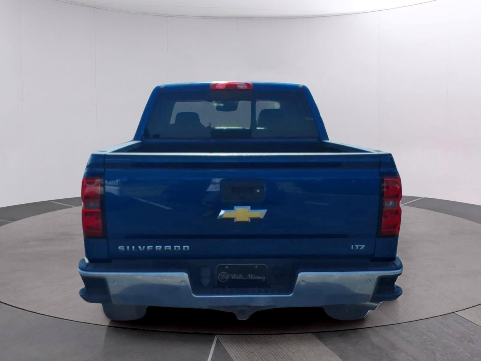 Used 2015 Chevrolet Silverado 1500 LTZ AWD/4WD image 4