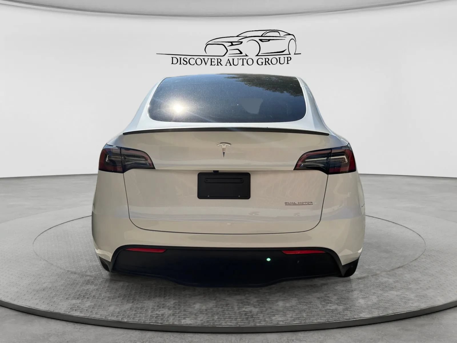 Used 2024 Tesla Model Y Performance AWD/4WD image 5
