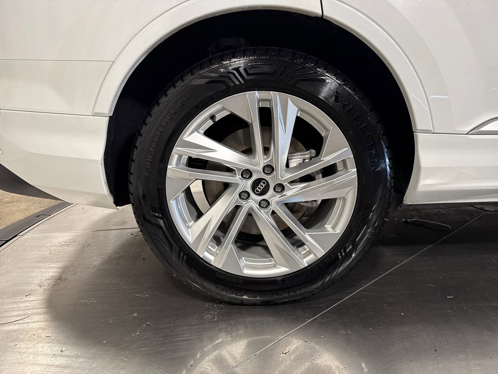 Used 2021 Audi Q7 3.0T Premium Plus image 13