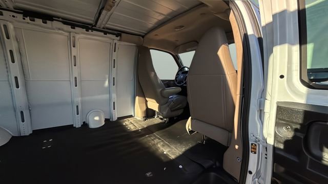 Used 2023 GMC Savana 2500 w/ Driver Convenience Package RWD image 37