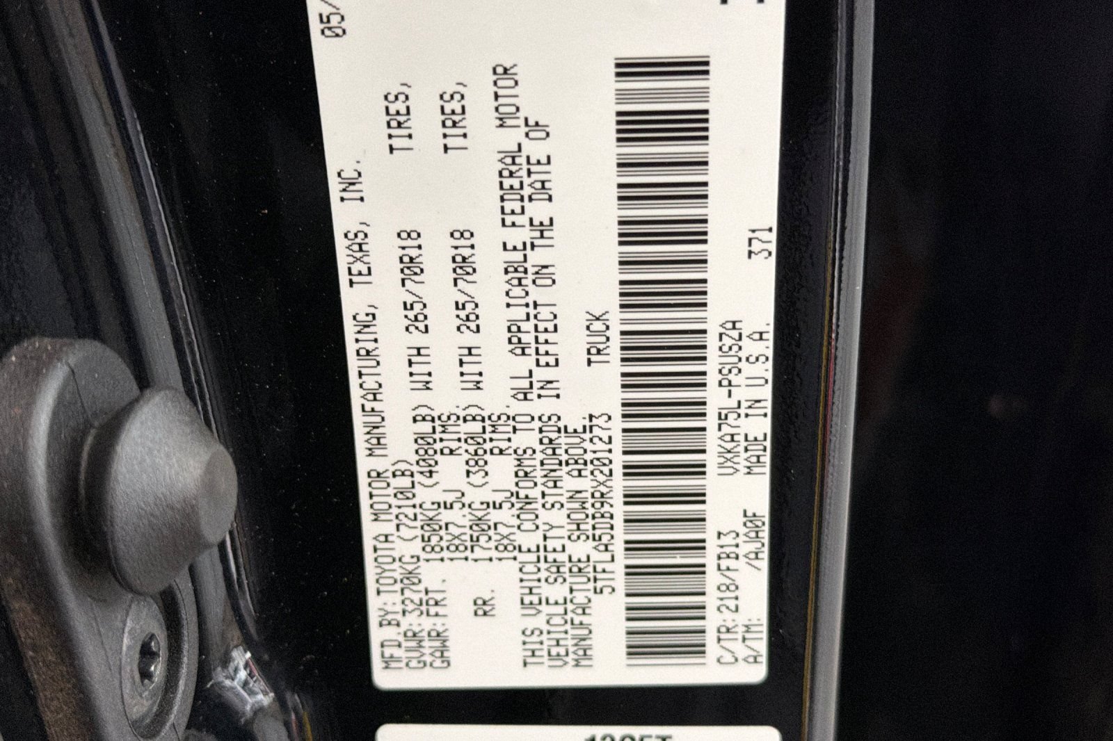 Used 2024 Toyota Tundra SR5 w/ SR5 Convenience Package AWD/4WD image 27