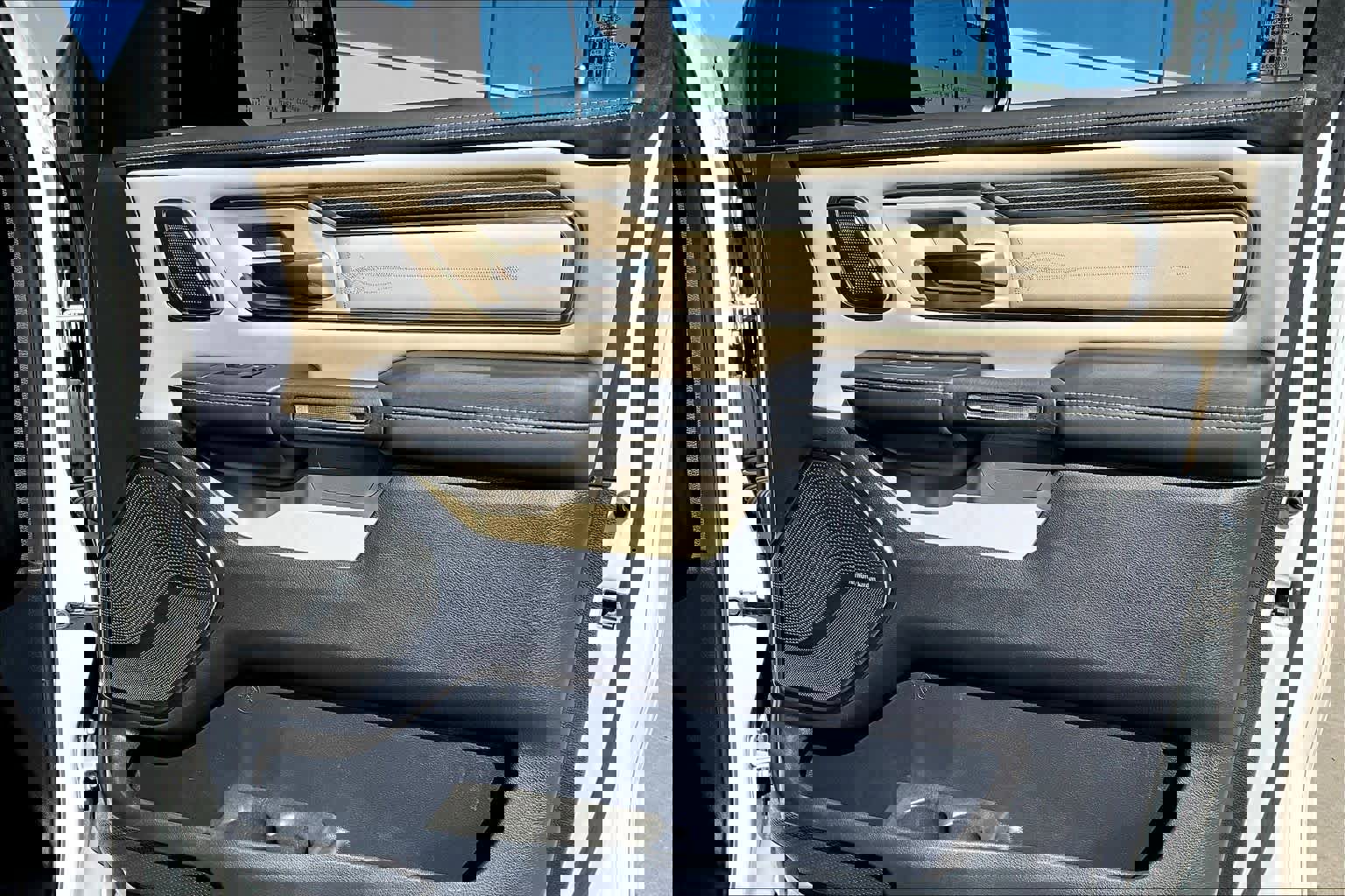 Used 2020 RAM 1500 Limited image 44