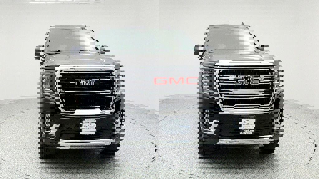 Used 2021 GMC Yukon SLT w/ SLT Premium Package image 2