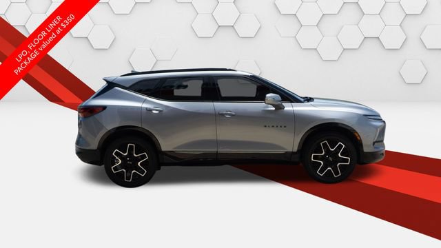 Used 2024 Chevrolet Blazer RS w/ Driver Confidence II Package FWD image 7
