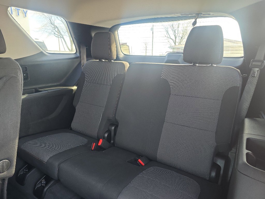 Used 2019 Chevrolet Traverse LT w/ LPO, Floor Liner Package image 16