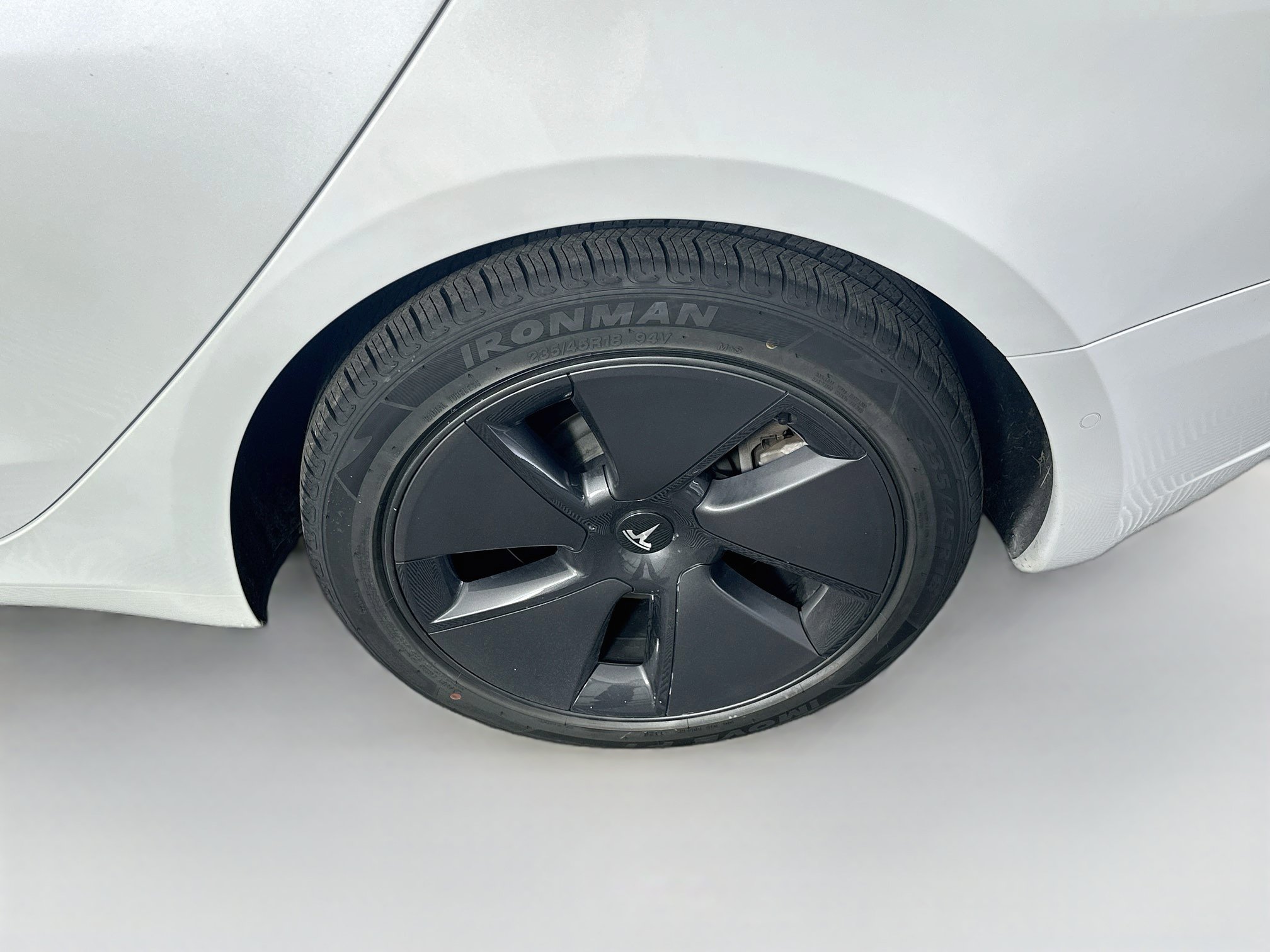 Used 2022 Tesla Model 3 Standard Range Plus RWD image 11