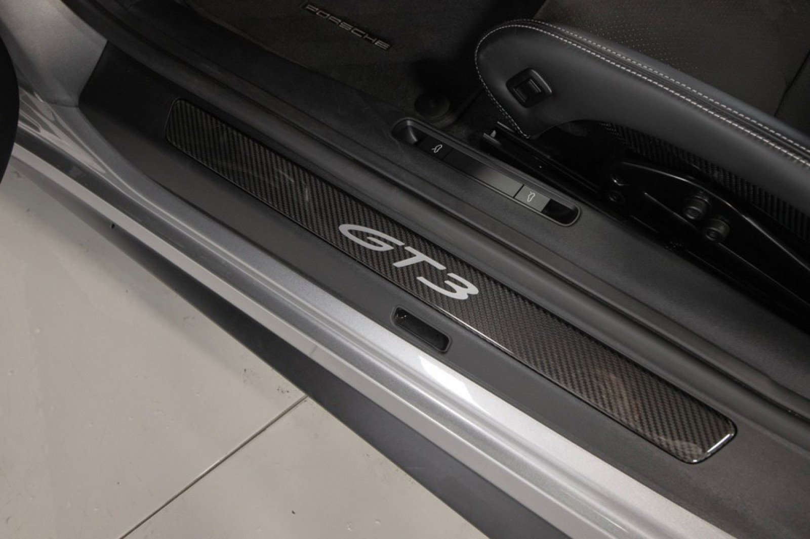 Used 2022 Porsche 911 GT3 image 43