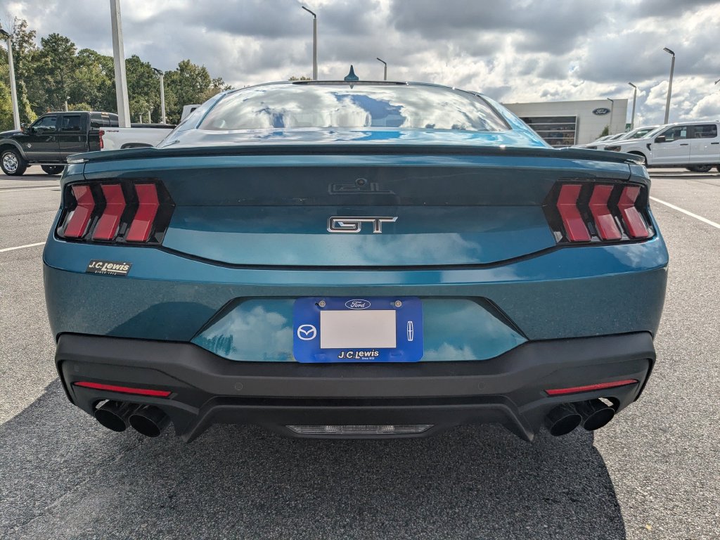 New 2026 Ford Mustang GT RWD image 5