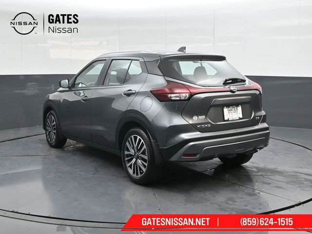 Used 2024 Nissan Kicks SV image 8