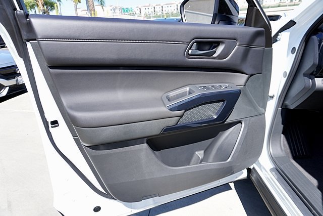 New 2026 Nissan Pathfinder SV FWD image 34