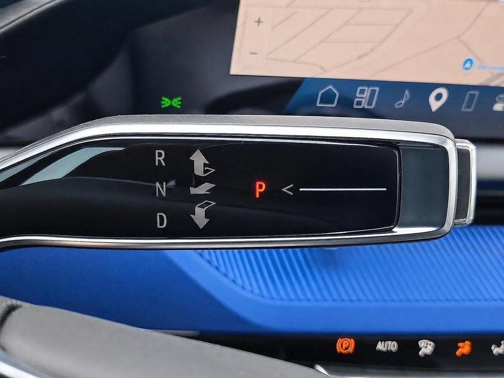 New 2027 Cadillac Optiq Luxury AWD/4WD image 16