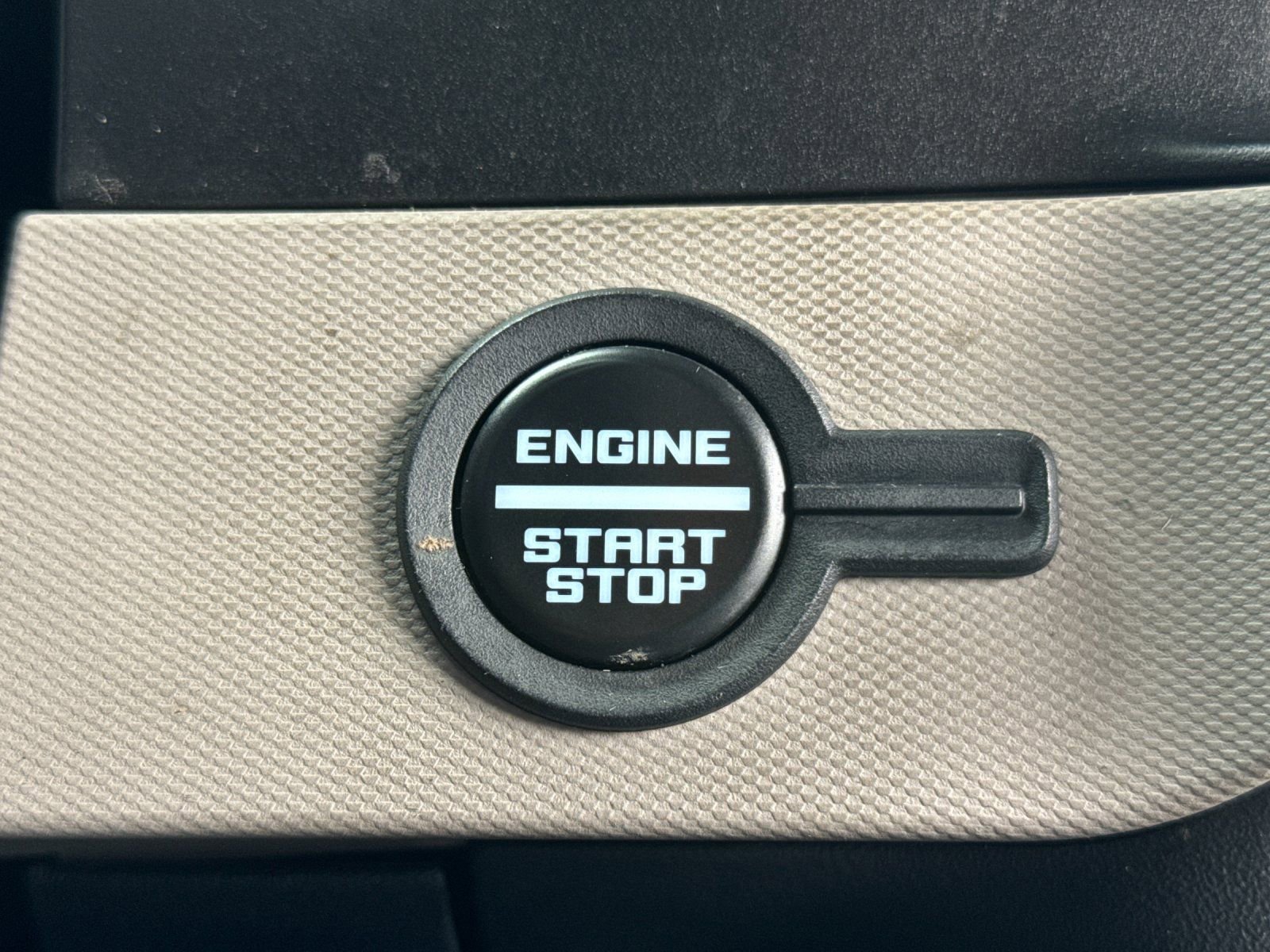 Used 2023 Ford Bronco Wildtrak AWD/4WD image 23