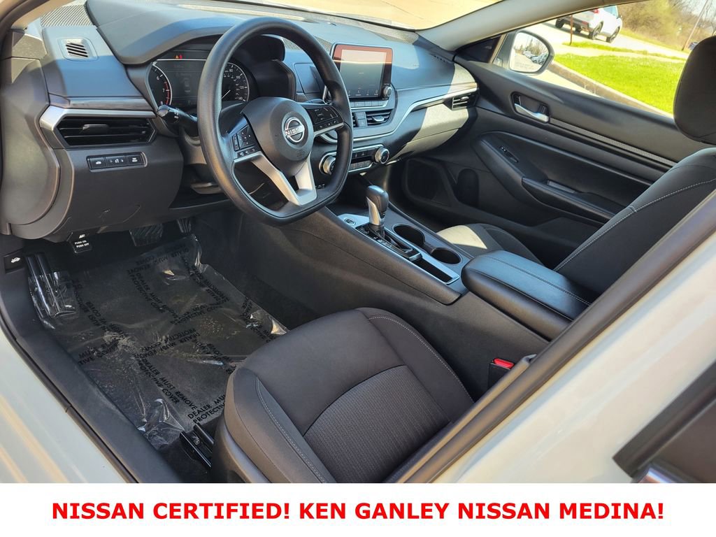 Certified 2025 Nissan Altima 2.5 SV FWD image 25