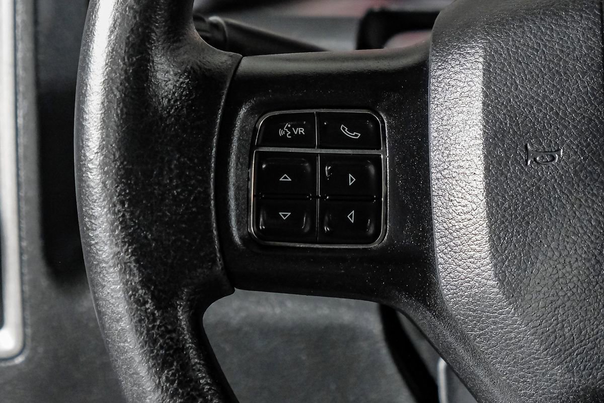 Used 2015 RAM 3500 Tradesman w/ Chrome Appearance Group image 17