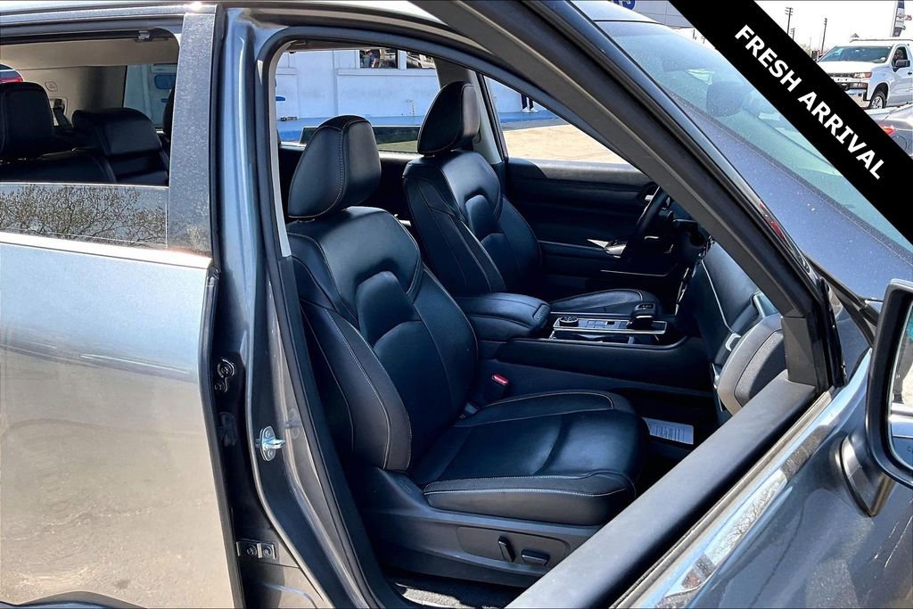 Used 2022 Nissan Pathfinder SL AWD/4WD image 28