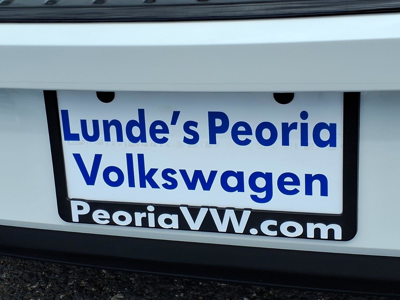 New 2026 Volkswagen GTI SE FWD image 7