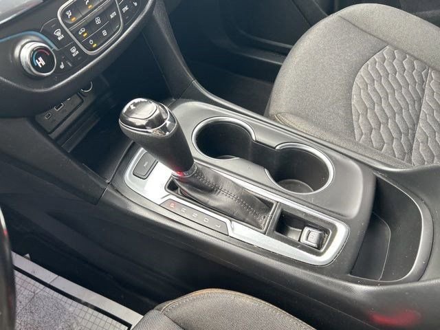 Used 2020 Chevrolet Equinox LT image 28