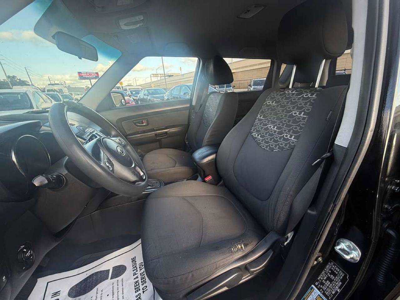 Used 2011 Kia Soul + w/ Audio Pkg FWD image 7
