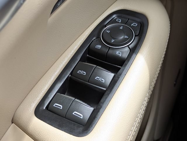 Used 2018 Cadillac XT5 Luxury w/ Driver Awareness Package FWD image 25