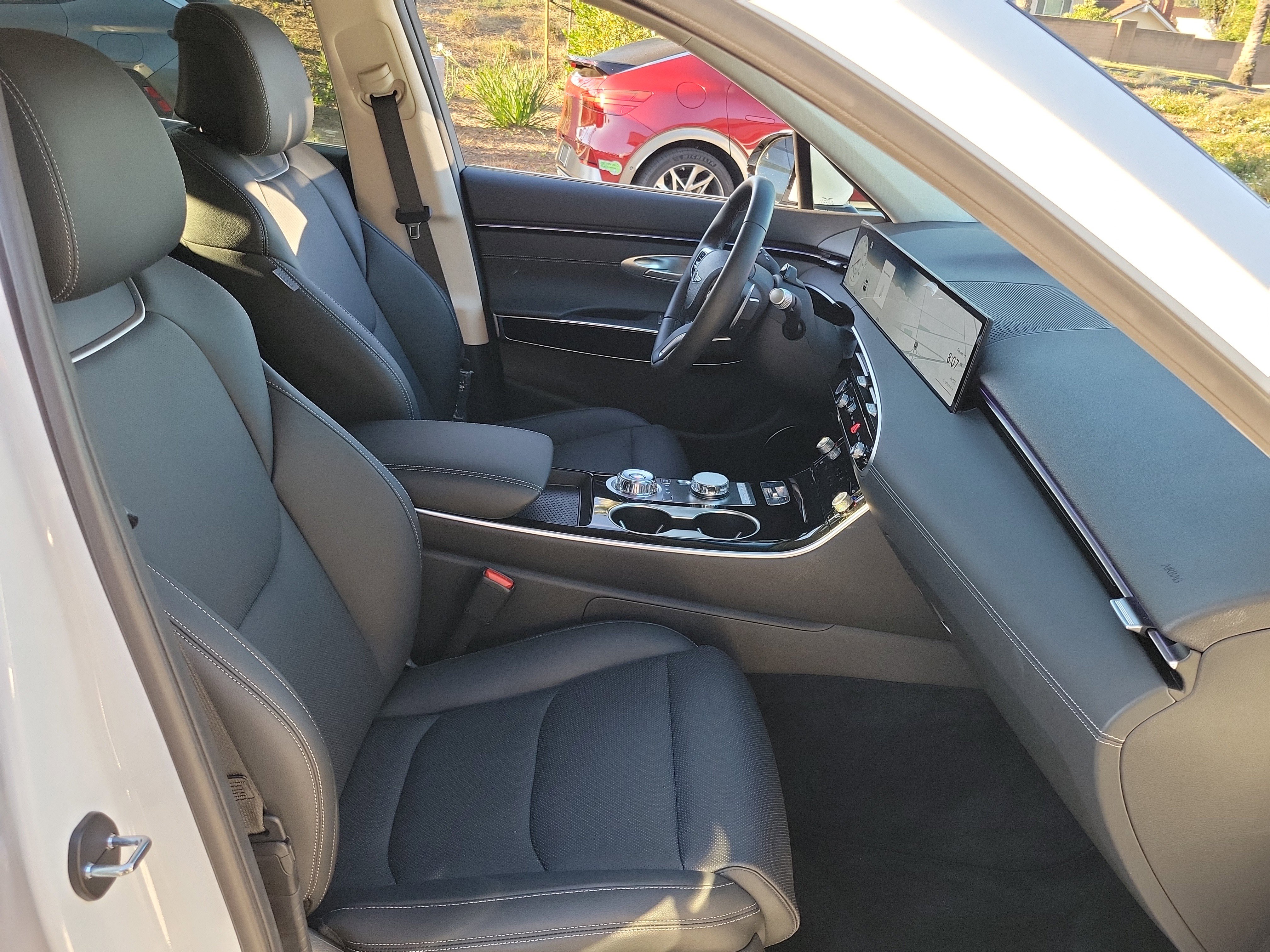 Certified 2026 Genesis GV70 2.5T image 17