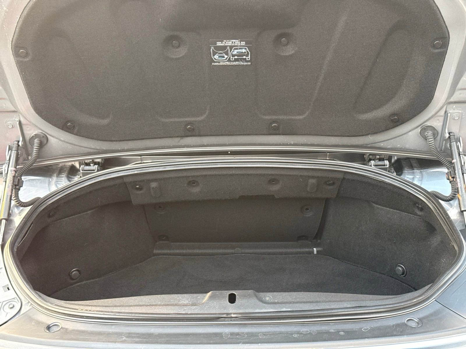 Used 2014 Nissan 370Z Touring RWD image 11