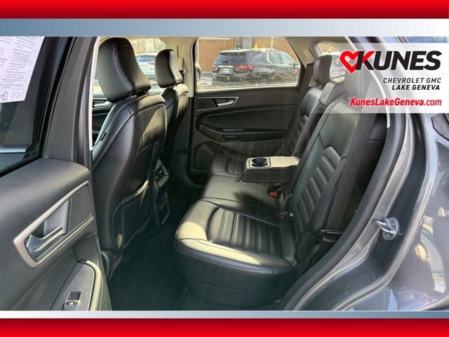 Used 2023 Ford Edge SEL image 13