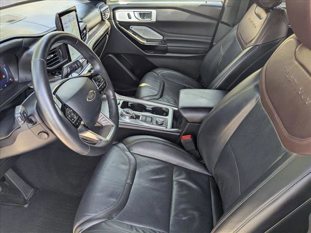 Used 2023 Ford Explorer Platinum w/ Technology Package image 15