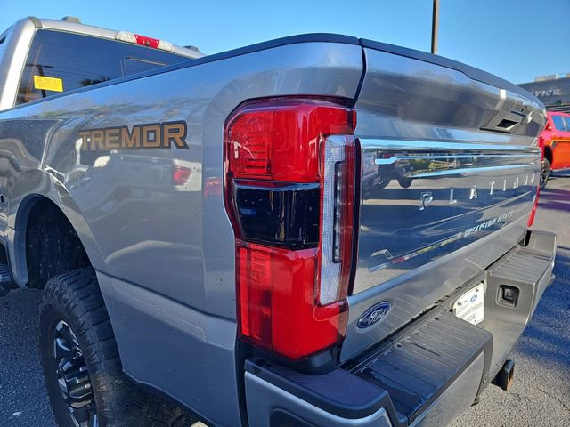 Used 2024 Ford F250 Platinum w/ Tremor Off-Road Package image 34