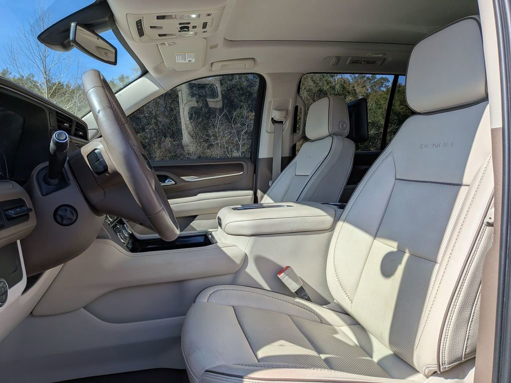 Used 2021 GMC Yukon Denali image 12