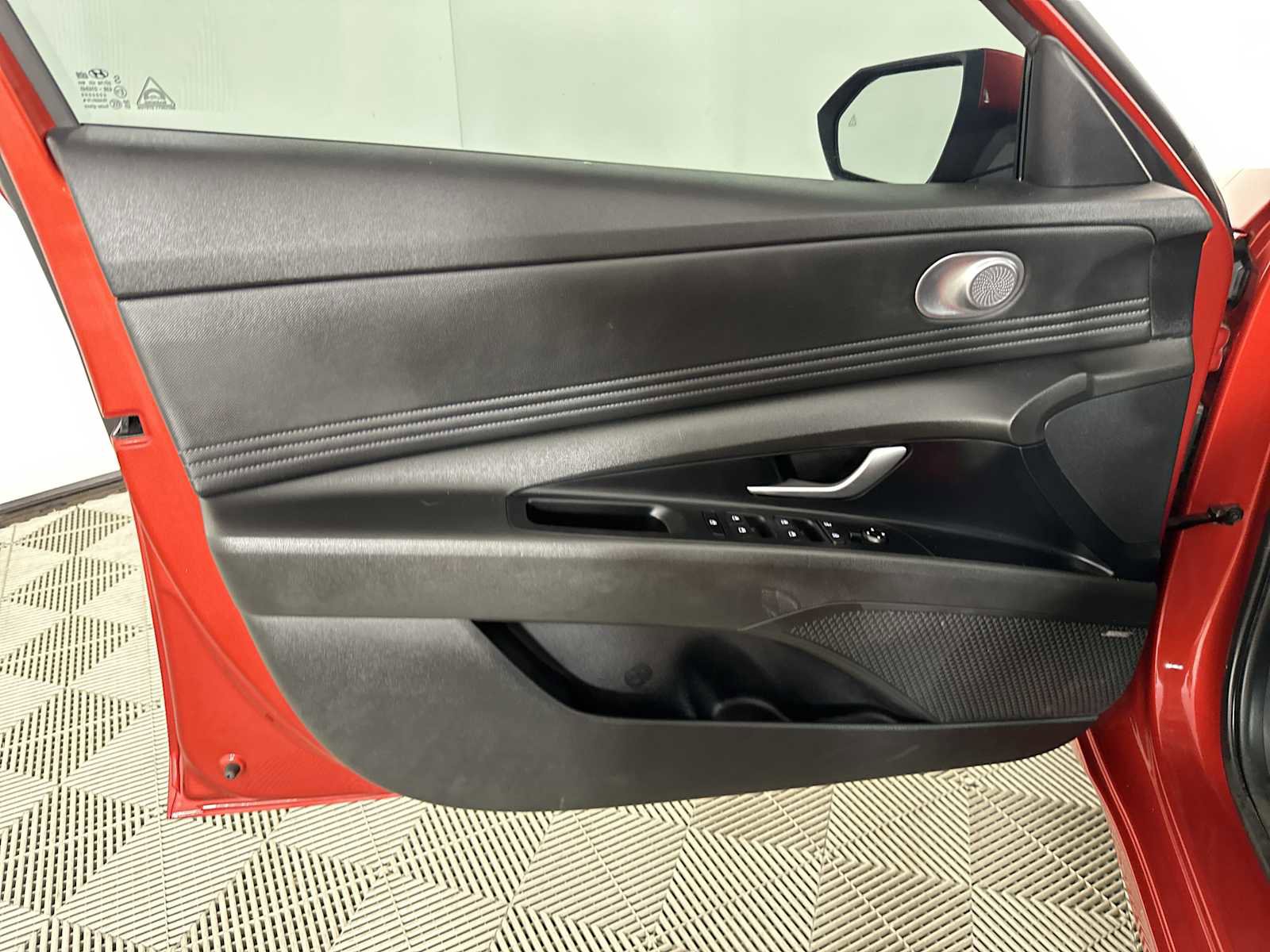 Certified 2022 Hyundai Elantra Limited image 16