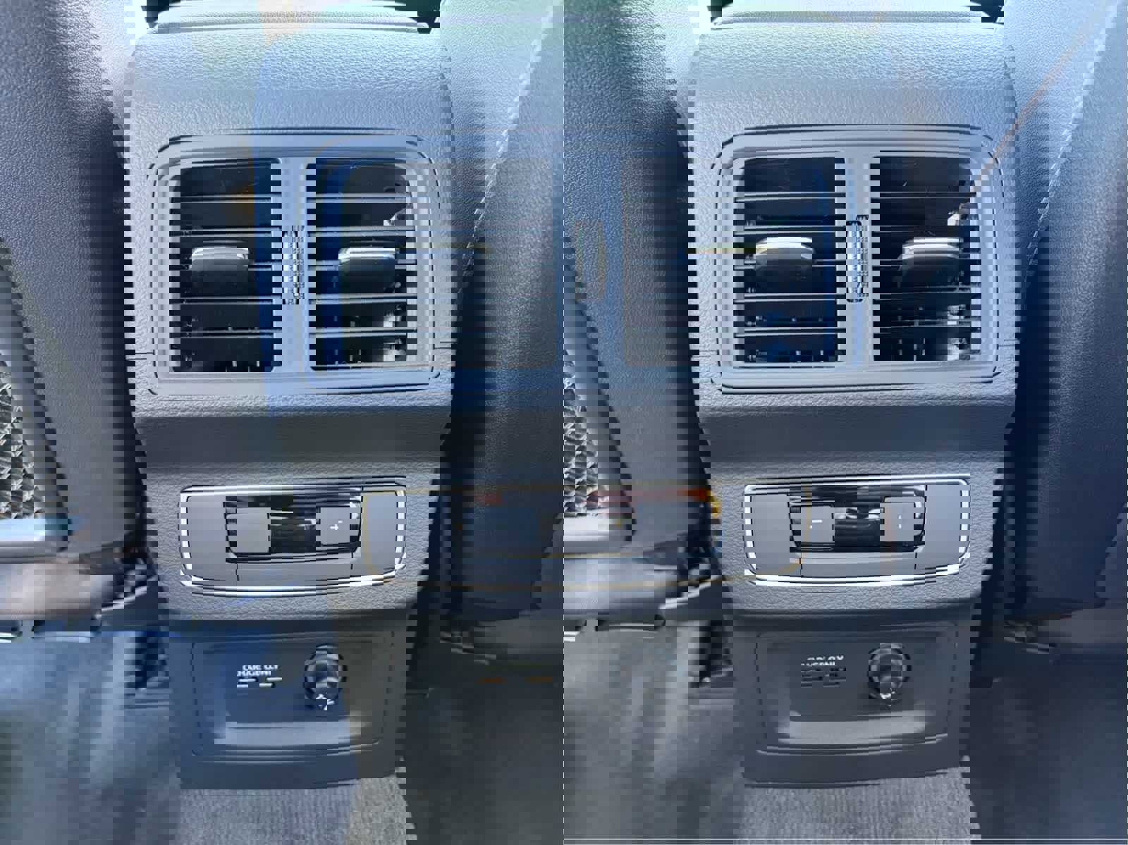 Used 2023 Audi Q5 2.0T Premium image 20