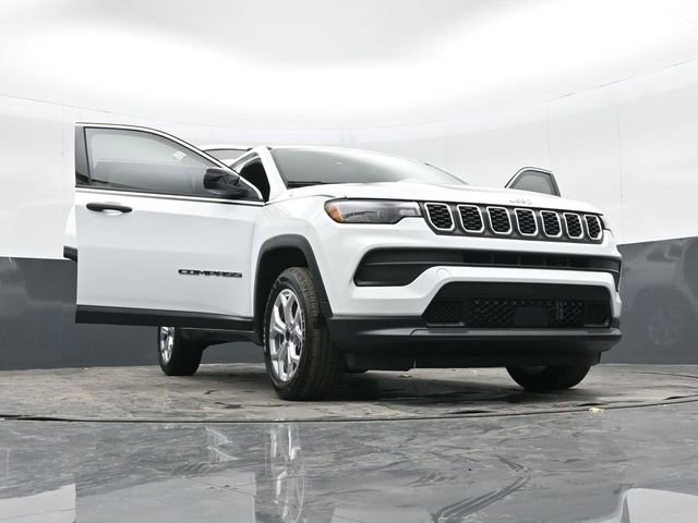 Used 2025 Jeep Compass Sport w/ Mopar Graphics Package AWD/4WD image 52