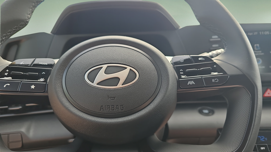 New 2026 Hyundai Elantra Sport FWD image 12