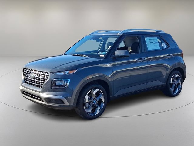 New 2026 Hyundai Venue SEL FWD image 3