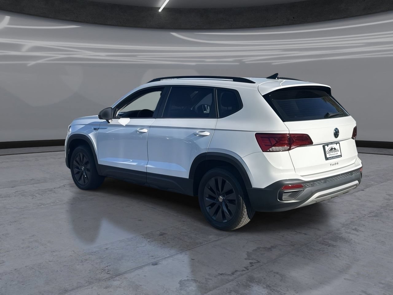 Used 2024 Volkswagen Taos S FWD image 4
