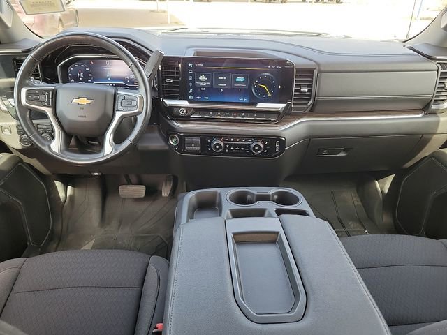 Used 2024 Chevrolet Silverado 1500 LT w/ Z71 Off-Road Package image 9