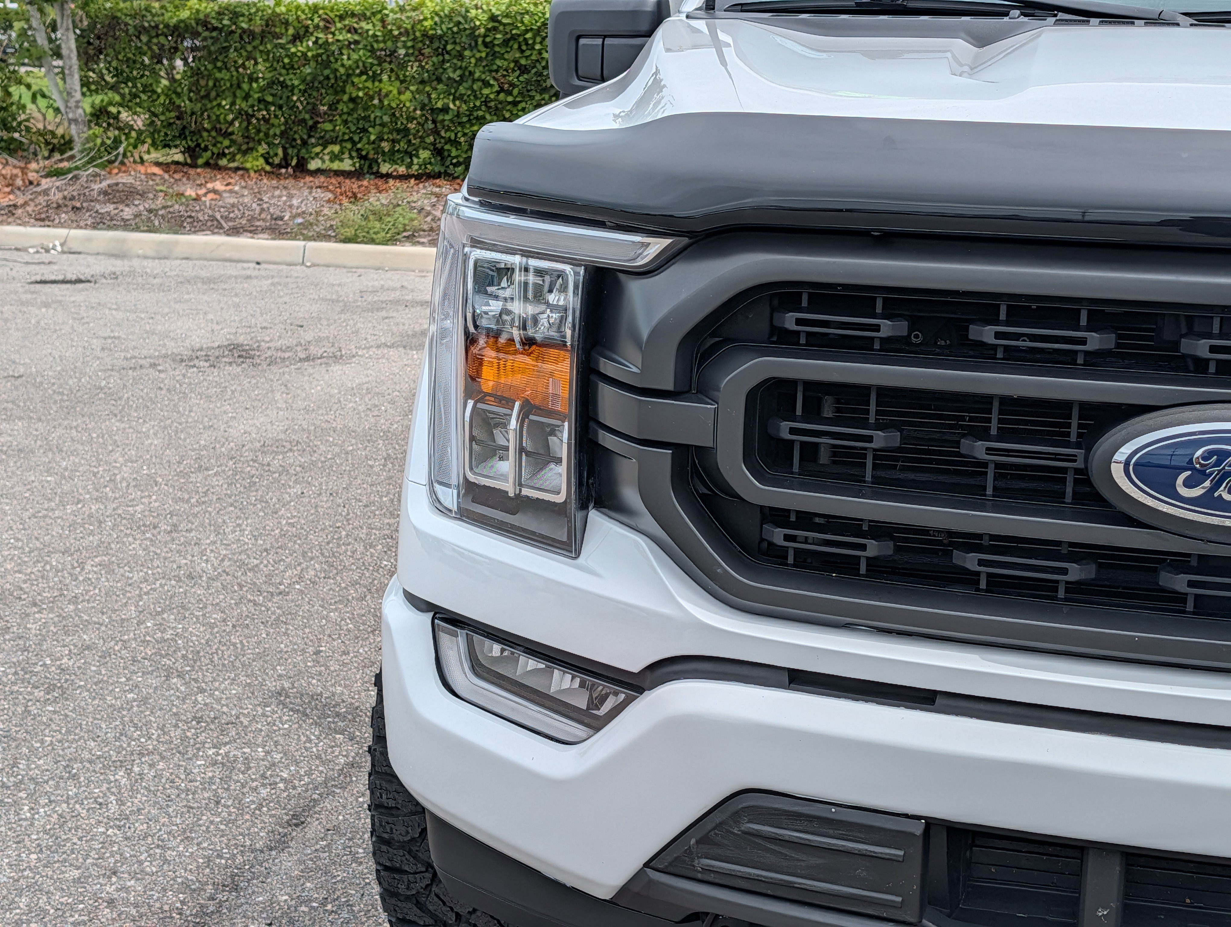 Used 2022 Ford F150 XLT w/ Equipment Group 302A High AWD/4WD image 9