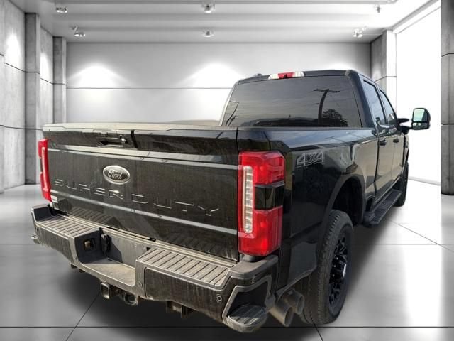 Used 2026 Ford F350 Lariat w/ Black Appearance Package AWD/4WD image 5