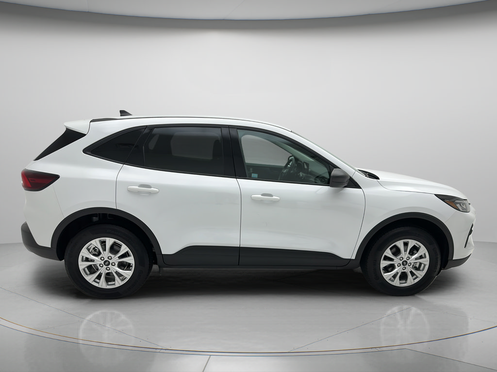 Used 2026 Ford Escape Active w/ Cold Weather Package AWD/4WD image 6